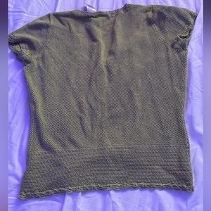 Knitted green top button up